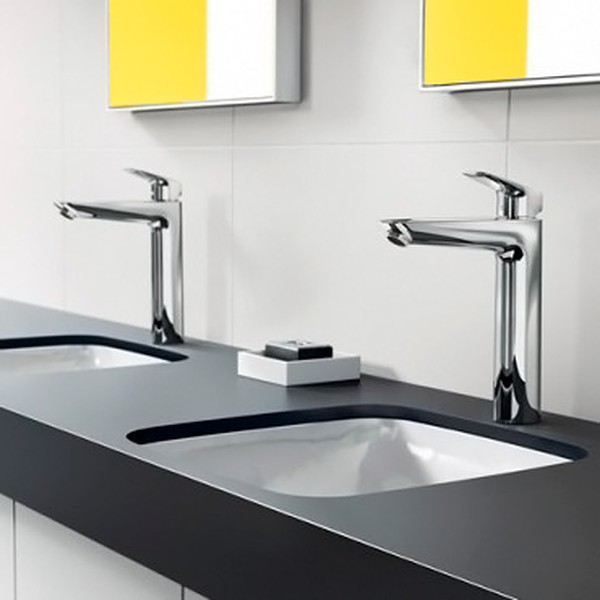 Комплект Смеситель Hansgrohe Logis 71091000 для раковины + Рукомойник Duravit D-Code 0338490000 встраиваемый